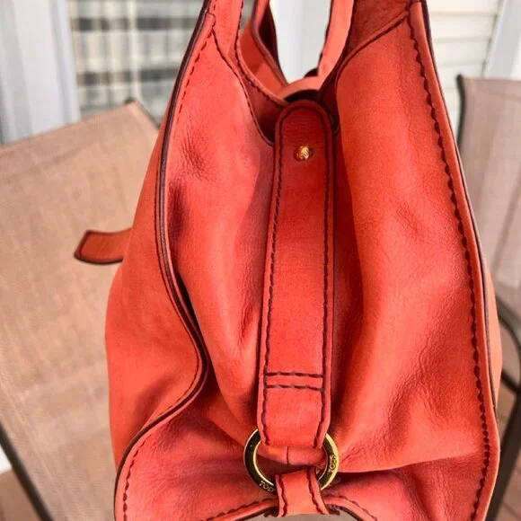 GORGEOUS Authentic Tod's Nubuck Leather Studded Shoulder Bag - Italian Designer - Picture 6 of 11